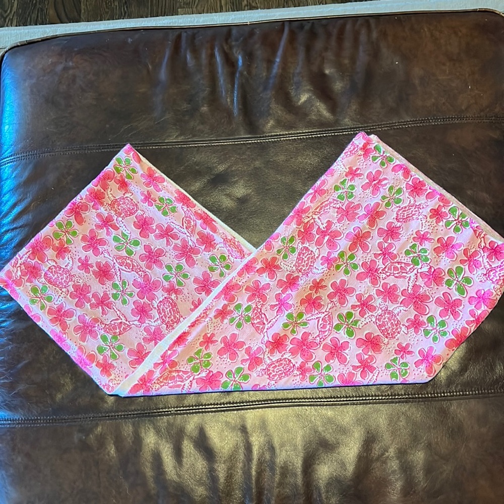 Lilly Pulitzer knit scarf